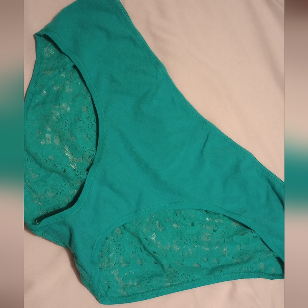 Victoria's Secret size XL green hiphugger panties